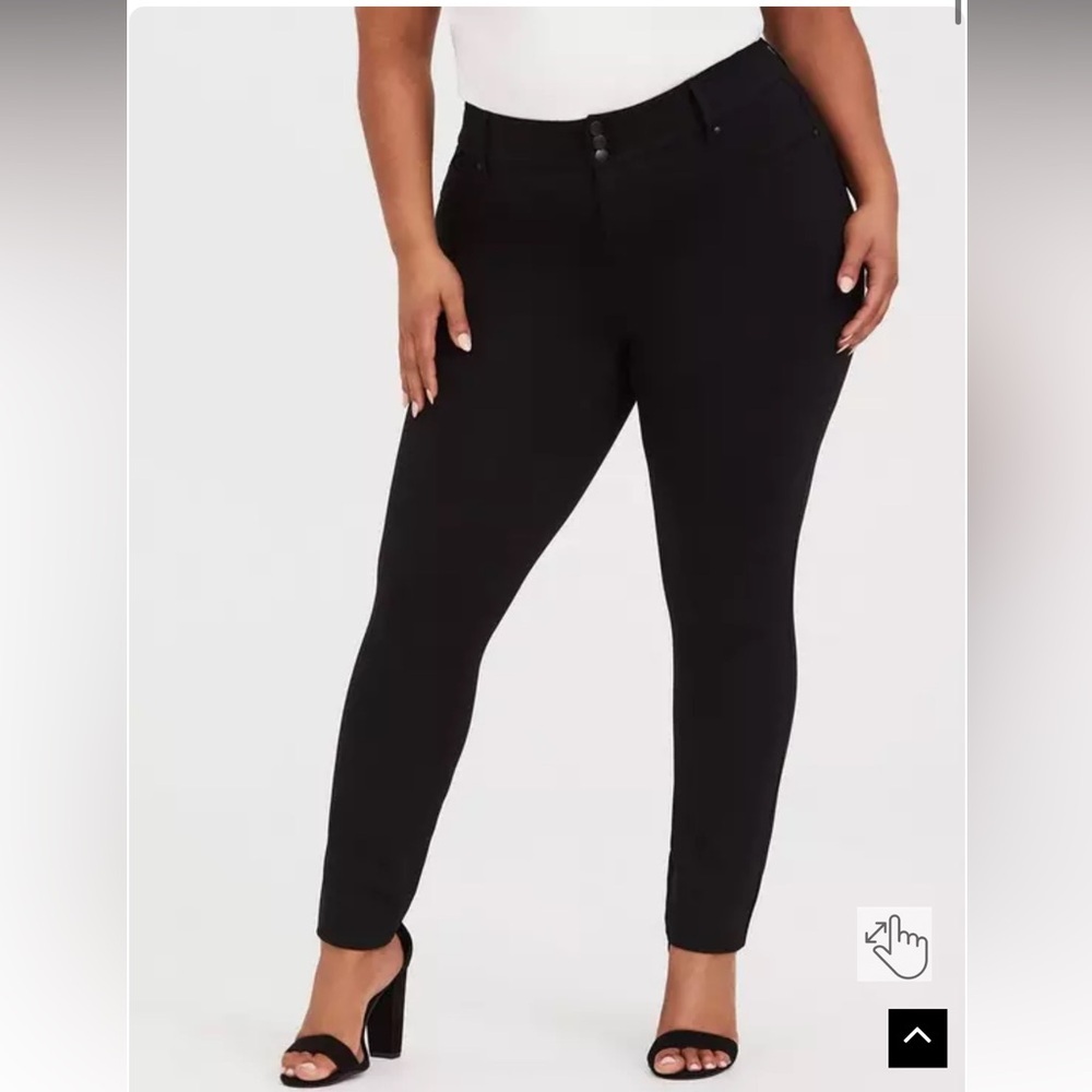 Torrid Studio Premium Ponte Stretch Jegging